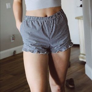 Pacsun plaid ruffle shorts